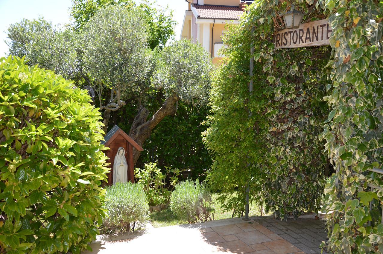 Hotel Rosamarina San Giovanni Rotondo Dış mekan fotoğraf