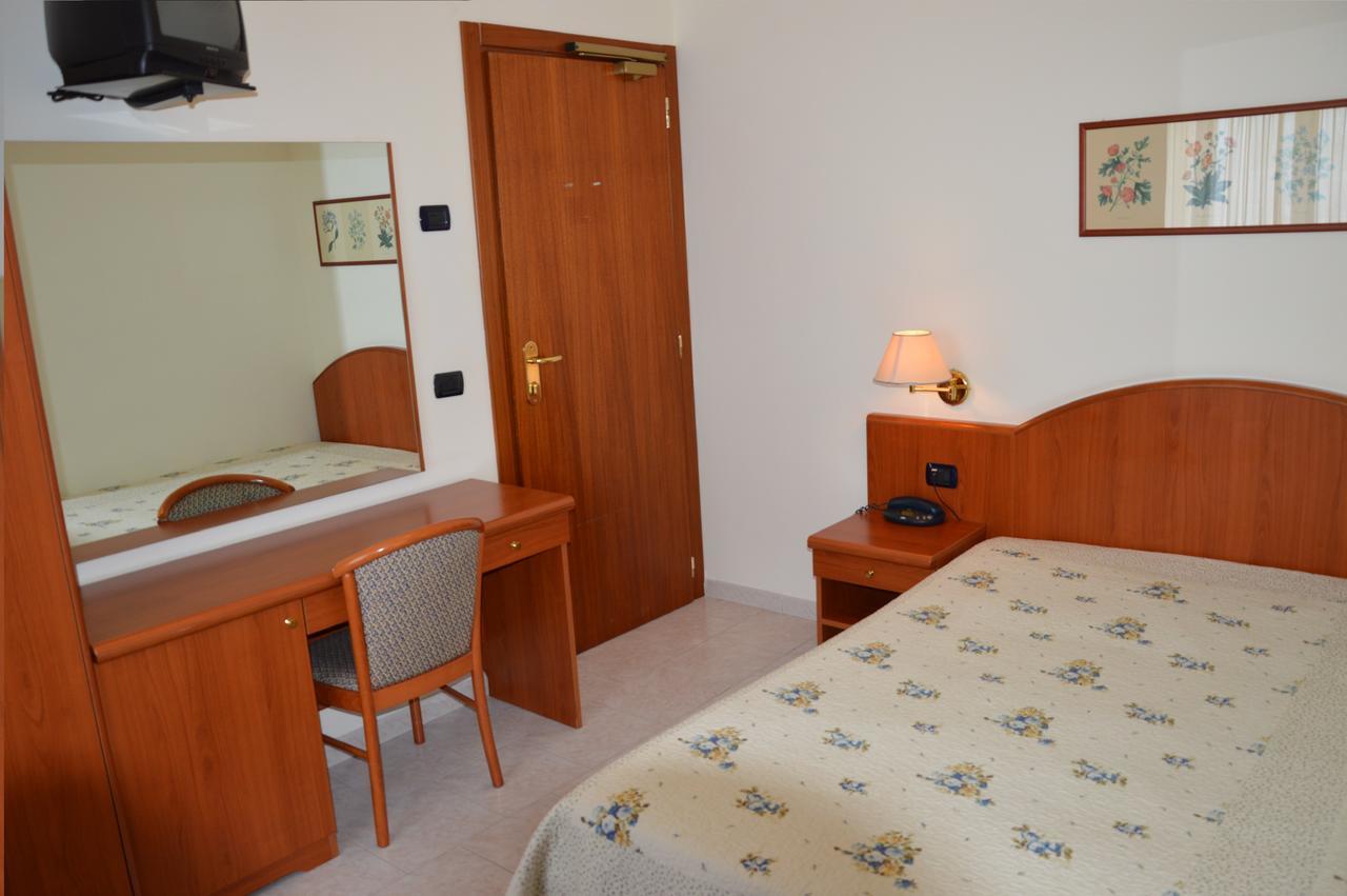 Hotel Rosamarina San Giovanni Rotondo Dış mekan fotoğraf